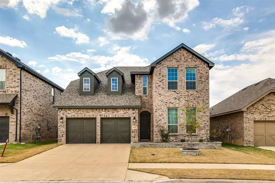 9020 Horse Herd Drive, Fort Worth, TX 76123