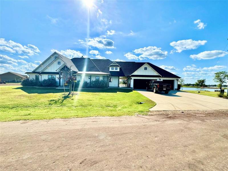 134 Lcr 750b, Thornton, TX 76687