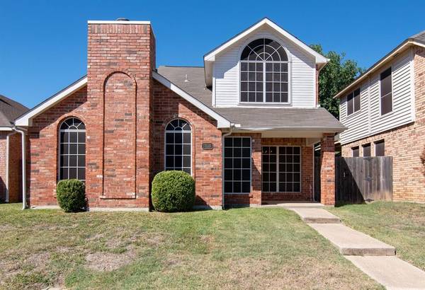 1806 Orchard Drive, Lewisville, TX 75067