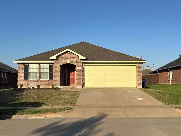 304 Coneflower Drive, Fate, TX 75087