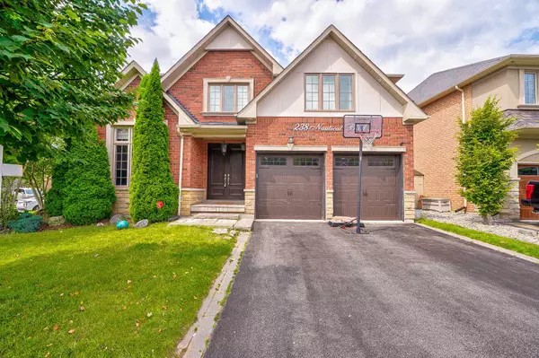 238 Nautical BLVD, Oakville, ON L6L 0B9