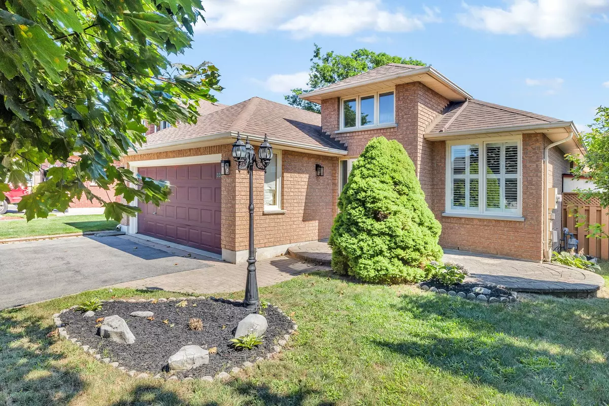 Clarington, ON L1E 2Z7,332 Sandringham DR