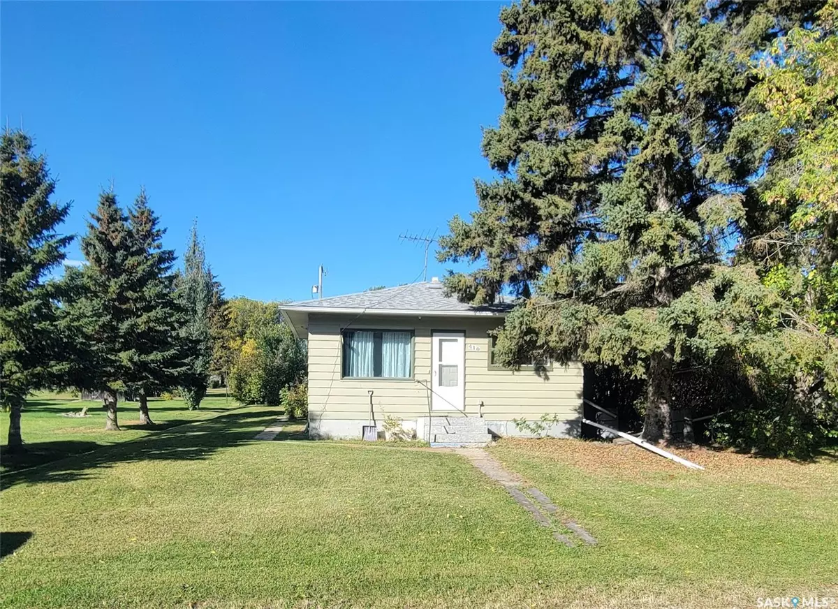 Buchanan, SK S0A 0J0,410 2nd AVENUE E