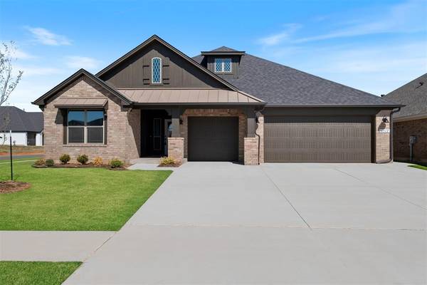 10517 NW 33rd Place, Yukon, OK 73099