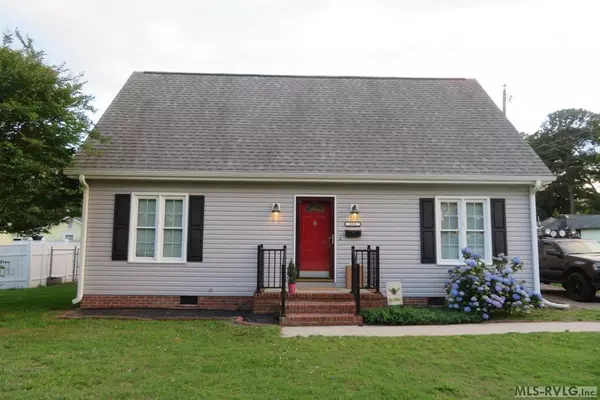 815 E. 9th Street, Roanoke Rapids, NC 27870