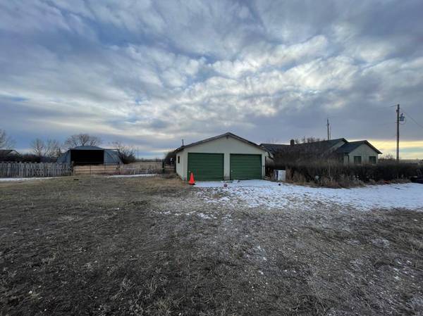 274034A Range Road 243, Rural Wheatland County, AB T0M 0G0