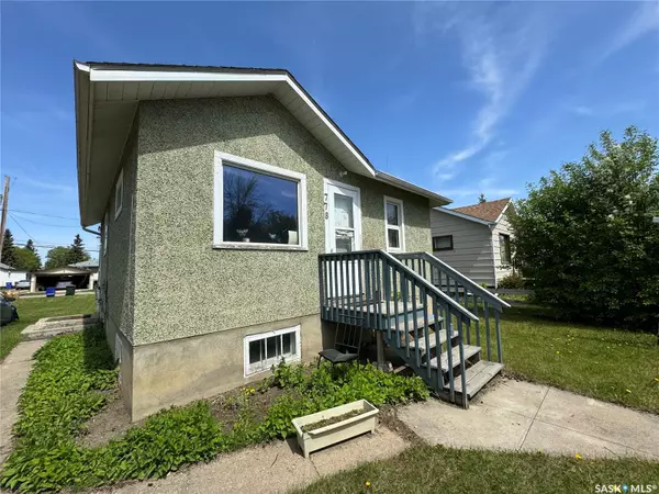 778 4th STREET E, Prince Albert, SK S6V 0K3