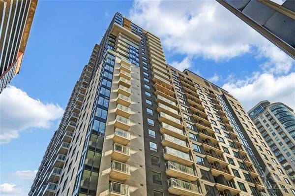 180 GEORGE ST #405, Lower Town - Sandy Hill, ON K1N 5Y2