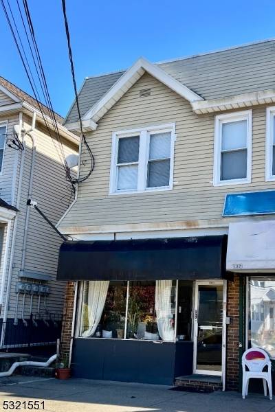 1001 Monroe Ave, Elizabeth City, NJ 07201