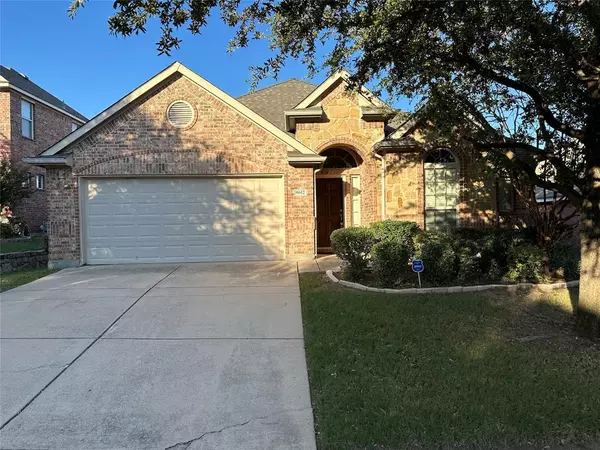 9052 Mcfarland Way, Fort Worth, TX 76244