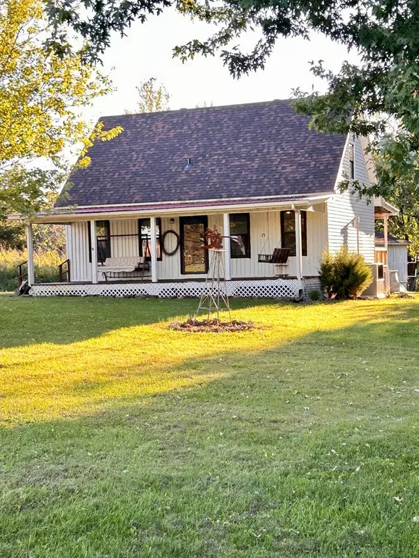 521 Old Celina Road, Allons, TN 38541