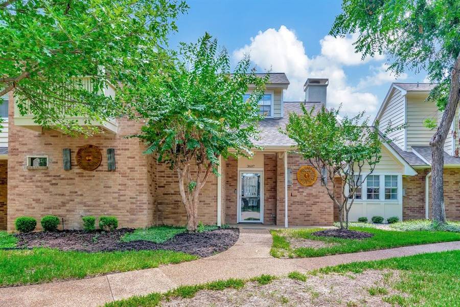 3607 Soft Wind Court, Grapevine, TX 76051