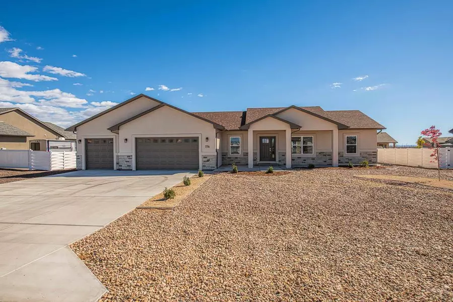 774 N Wendover Dr, Pueblo West, CO 81007