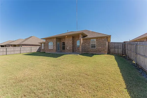 Moore, OK 73160,3313 Ashton Drive