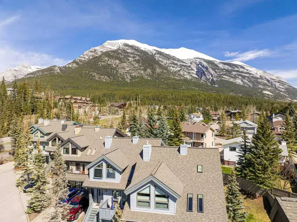 Canmore, AB T1W1C7,1000 Cougar Creek DR #3