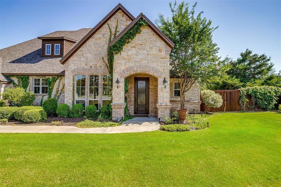 162 Oakwood Creek Lane, Weatherford, TX 76088