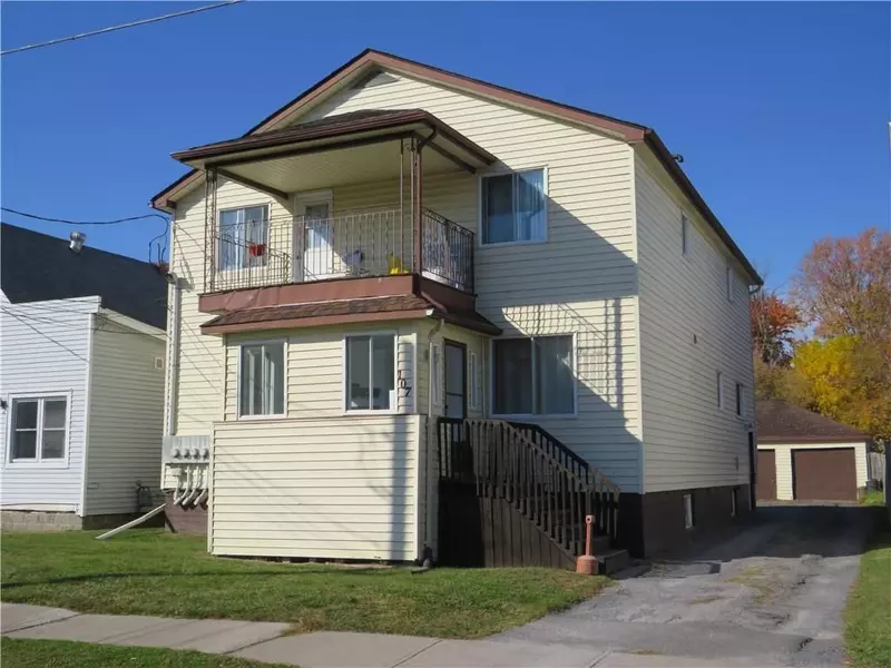 107 SEVENTH ST W, Cornwall, ON K6J 2Y1