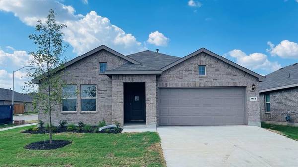 4152 AZAM CREEK Lane, Fort Worth, TX 76036