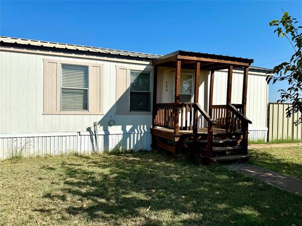 240 S Madison Avenue, Aspermont, TX 79502