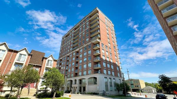 1 Clairtrell RD #511, Toronto C14, ON M2N 7H6