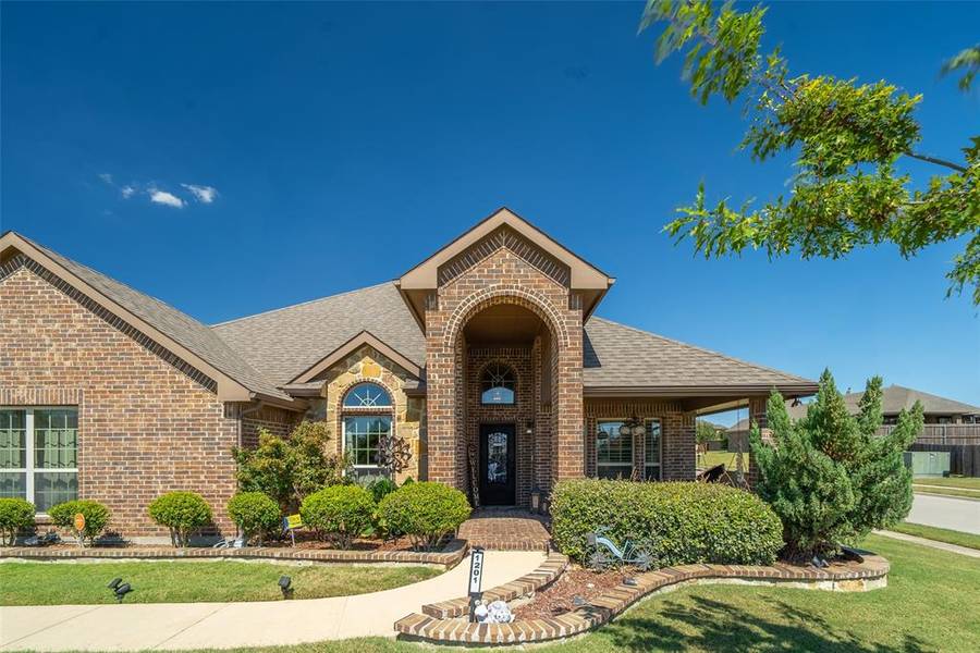 1201 Crest Ridge Drive, Glenn Heights, TX 75154