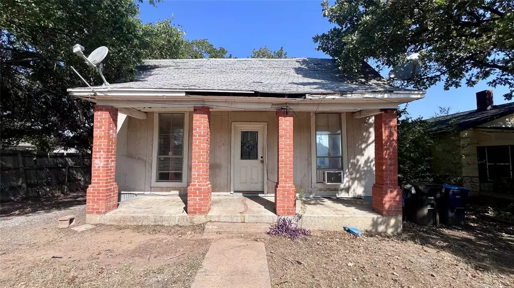 Fort Worth, TX 76104,1611 Bessie Street