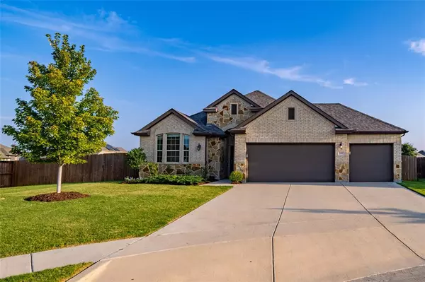 101 Acadia Lane, Forney, TX 75126