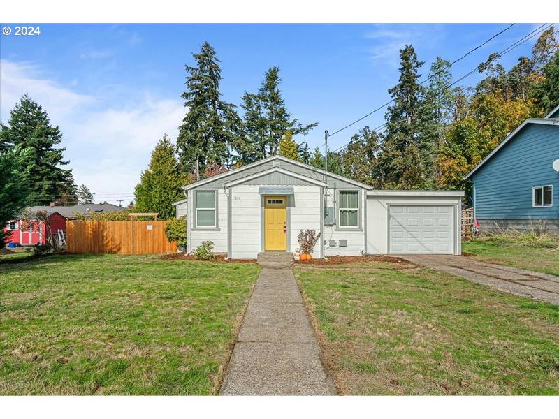 515 JERSEY ST, Silverton, OR 97381