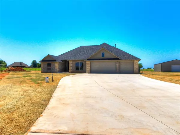 Edmond, OK 73025,9131 Oak Tree Circle