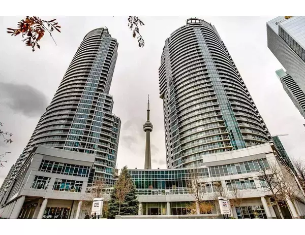 208 Queens Quay N/A #913, Toronto C01, ON M5J 2Y5