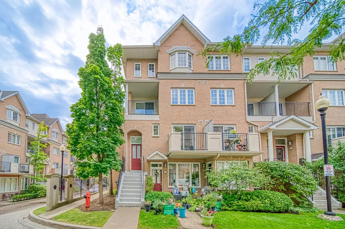 Toronto C14, ON M2N 6V4,600 Grandview WAY