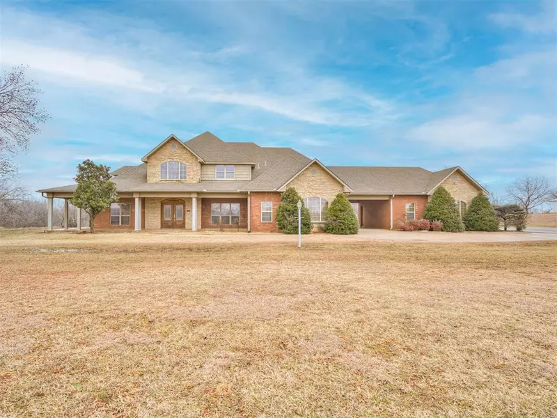 1419 W Royal Oaks Road, Pauls Valley, OK 73075