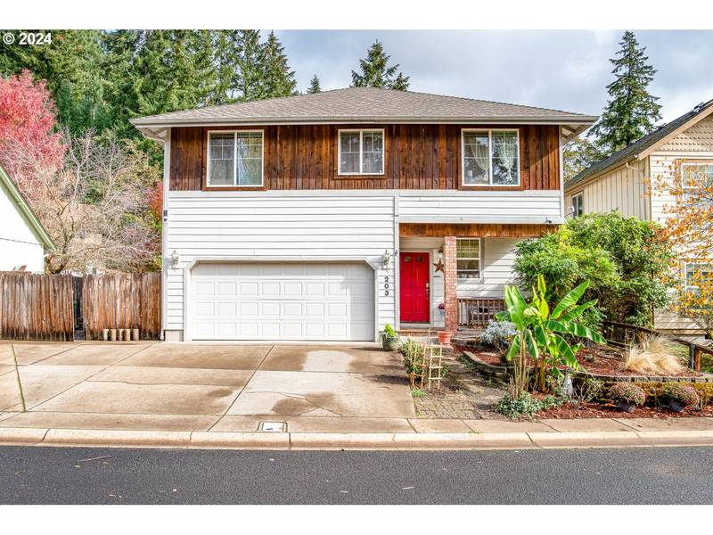 203 POND TURTLE WAY, Cottage Grove, OR 97424