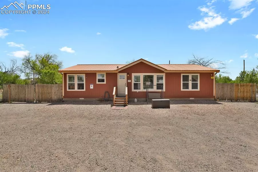 30810 Barnett RD, Pueblo, CO 81006