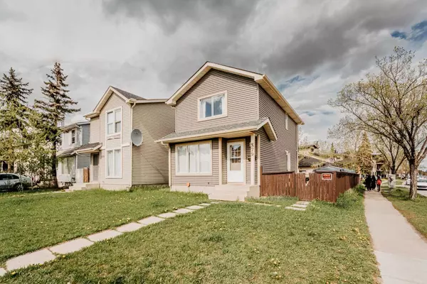 Calgary, AB T3J2B3,379 Falshire WAY NE