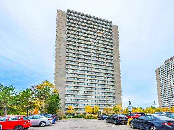 Toronto C11, ON M3C 1S5,715 Don Mills RD #802