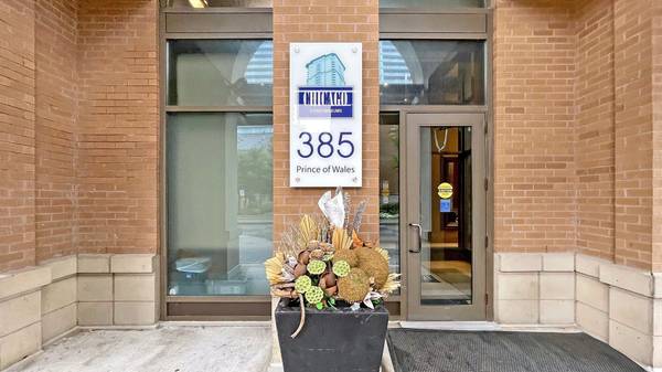 Mississauga, ON L5B 0C6,385 Prince Of Wales DR #708