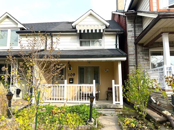 109 Sellers AVE, Toronto W03, ON M6E 3T7