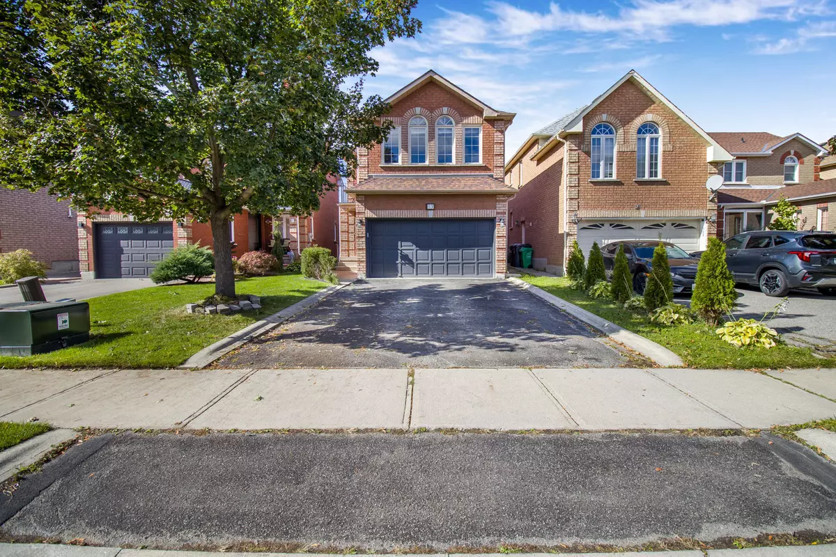 Brampton, ON L6Y 5C4,53 Ripley CRES