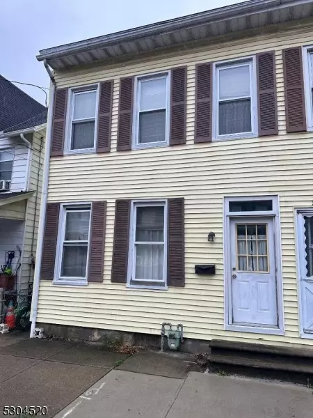 234 Chambers St, Phillipsburg Town, NJ 08865