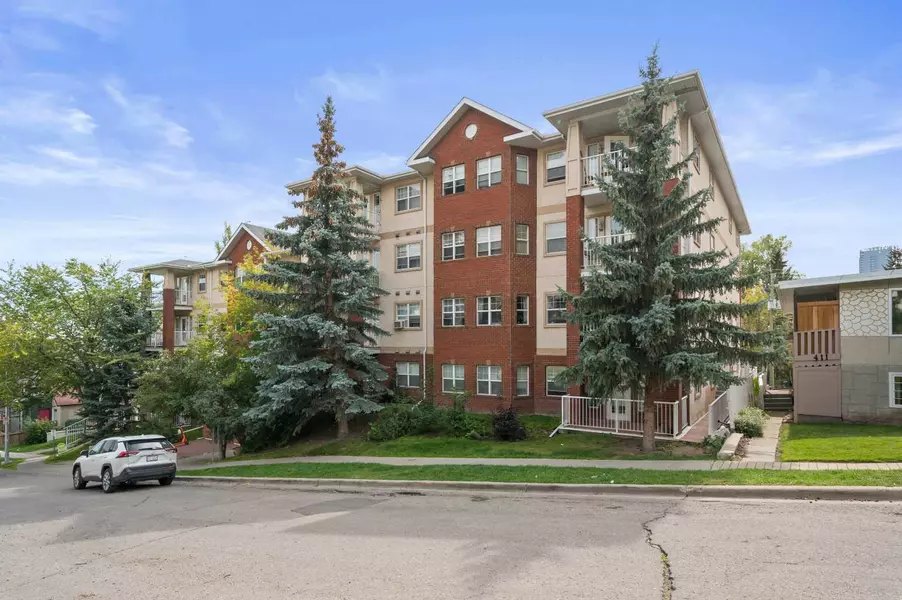 417 3 AVE Northeast #102, Calgary, AB T2E 0H7