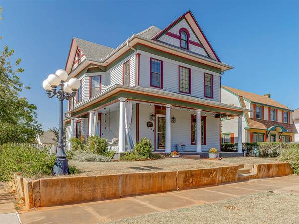 123 S Capitol Street, Guthrie, OK 73044