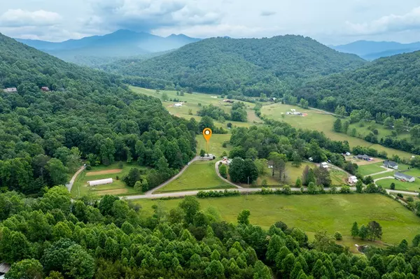 Hayesville, NC 28904,1281 Lawrence Smith Road