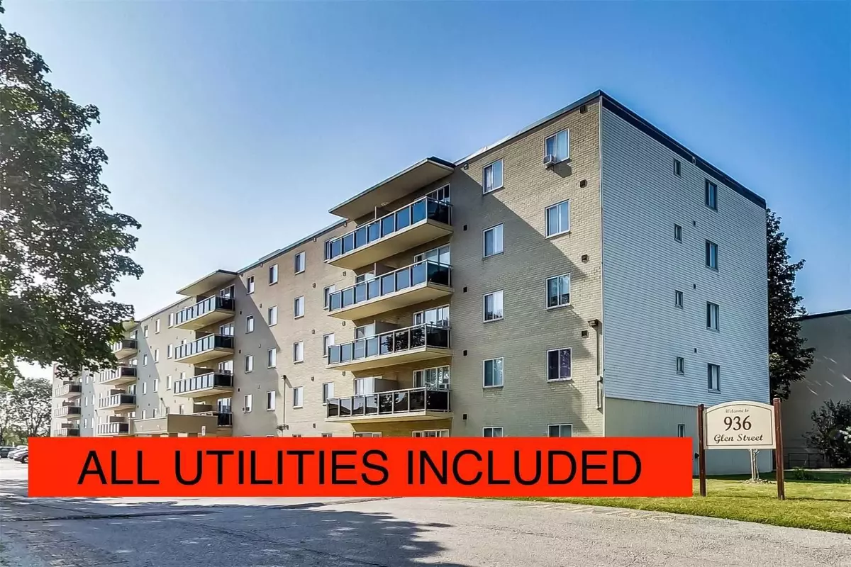 Oshawa, ON L1J 5Z7,936 Glen ST #305