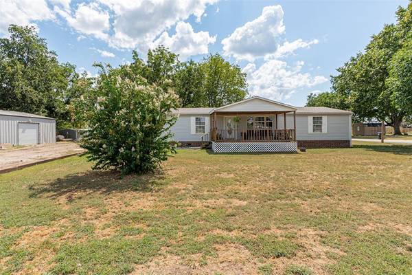 115 W 2nd Street, Davenport, OK 74026