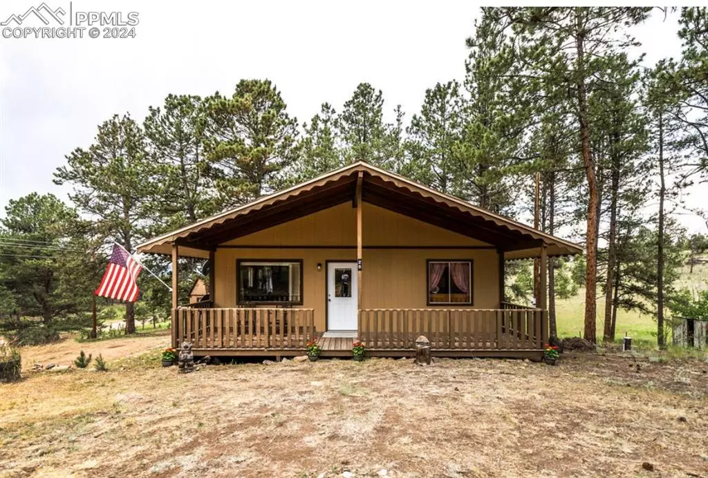 Florissant, CO 80816,25 Mitchell LN