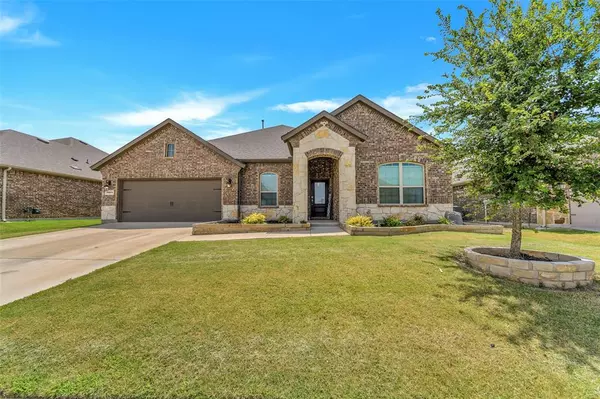 2824 Lake Valley Road, Aubrey, TX 76227