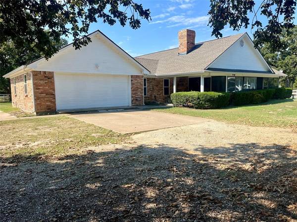 Quinlan, TX 75474,1090 County Road 3504