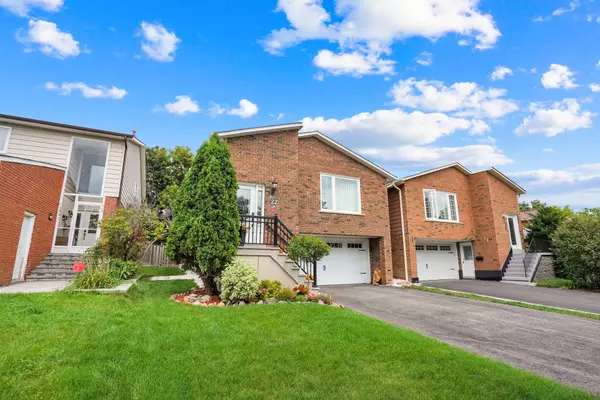 22 Hoover DR, Markham, ON L3T 5M7