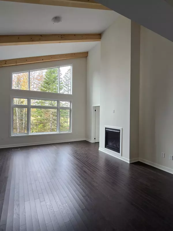 Lake Of Bays, ON P1H 0K1,1047 Greensview DR